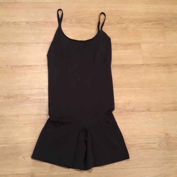 Women’s Fully Body Seamless Bodysuit Mid Thigh Body Shaper Shorts Shapewear - Picture 5 of 7